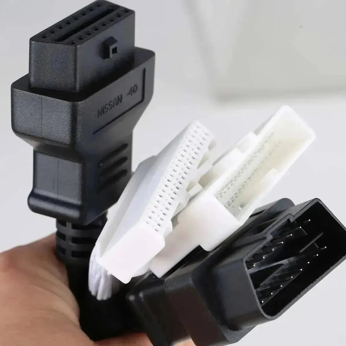 OBDSTAR | Nissan 40-pins BCM - 16-pins OBD2 Adapter Cable | Passenger Car